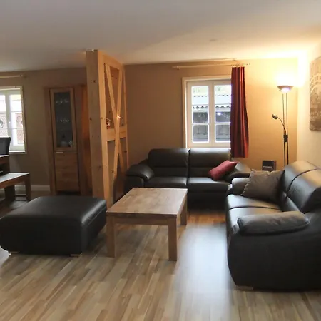 Hausjaegerborn Holiday home Tanne